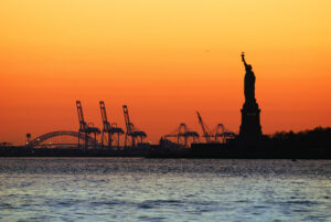 new-york-city-manhattan-statue-liberty